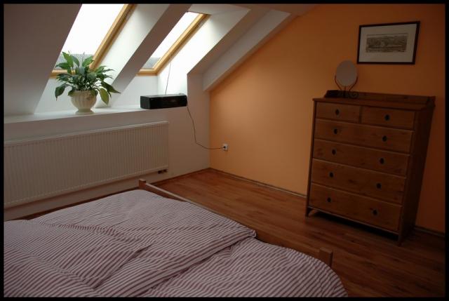 Luxusn apartmn v centru Jina 2