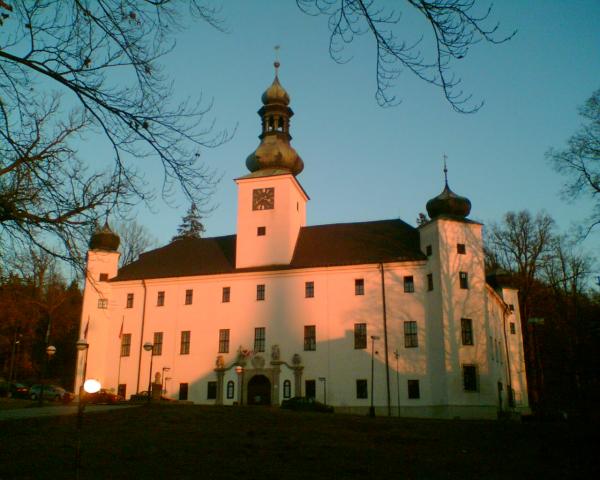 ZMECK HOTEL TE