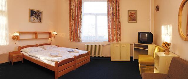 Hotel Grand - evnice 6
