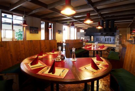 Equitana Hotel Resort 5