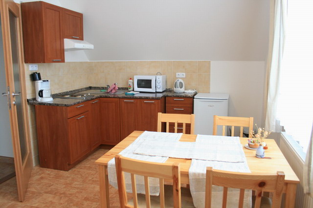 Apartmny zLosin 5