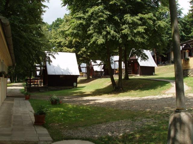 Chatov osada U lesa 3