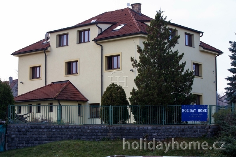 HOLIDAY HOME - Penzionl na Vylovce 9