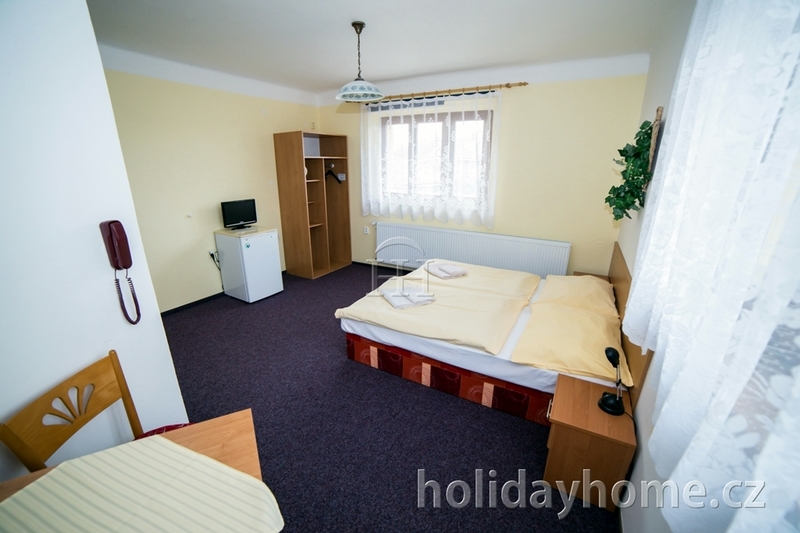 HOLIDAY HOME - Penzionl na Vylovce 3