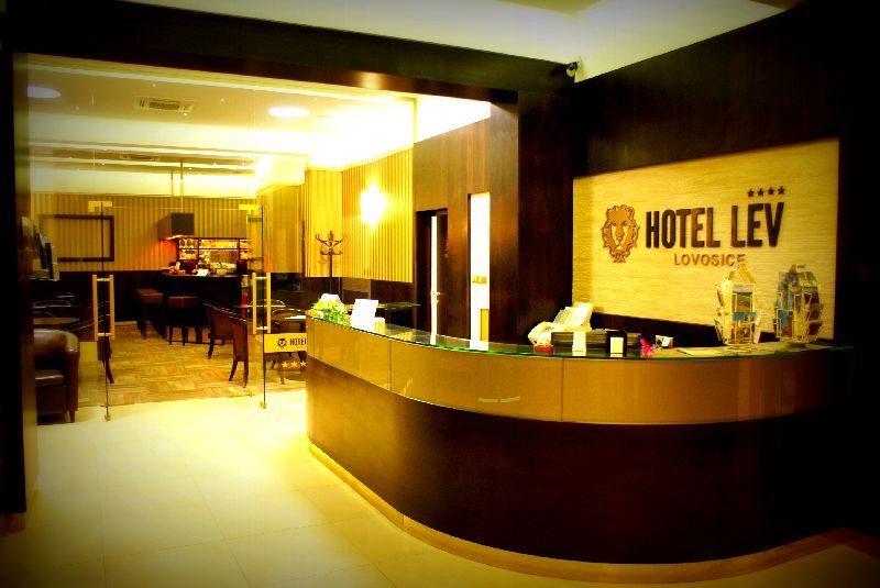 Hotel Lev**** 4