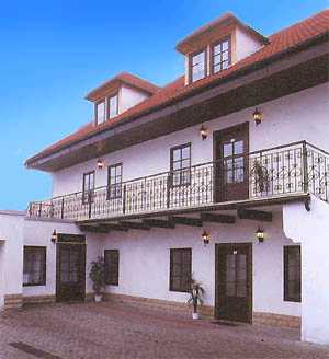 Hotel u Hradu