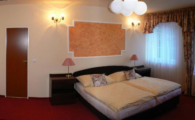 Eurohotel Garni *** 8