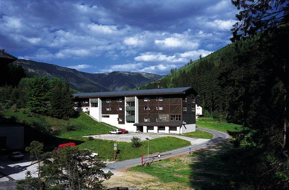 Hotel Lenka *** 2