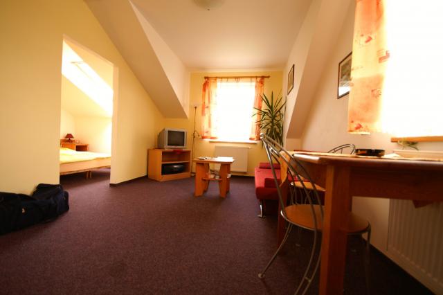 Hotel Holzbecher 2