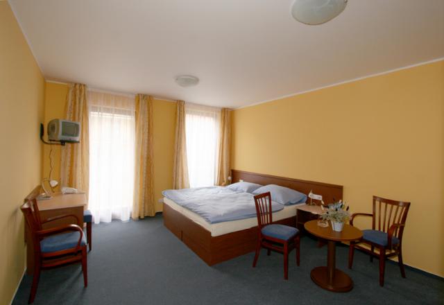 Hotel Austria Suites 4