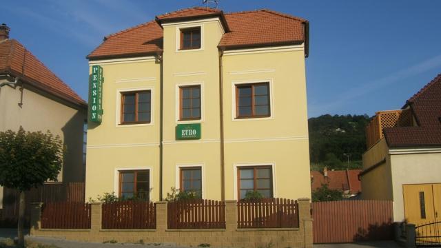 PENSIONU EURO - MIKULOV
