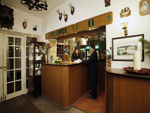 LESN HOTEL PERLAK *** 2
