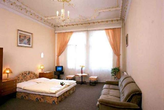 Garni Hotel Kuera