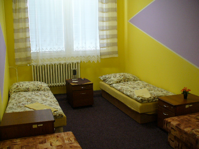 UBYTOVN UHERSK HRADIT 9