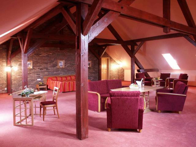 Hotel DVOK TBOR 4