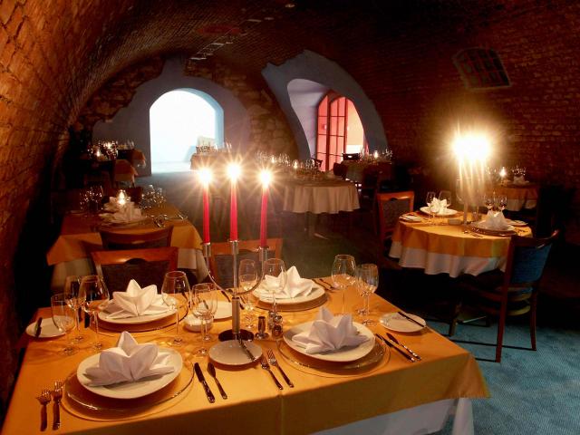 Hotel DVOK TBOR 9