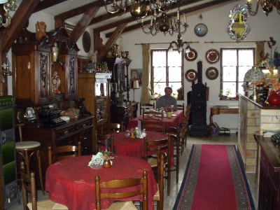 Pension Cafe Antik 5
