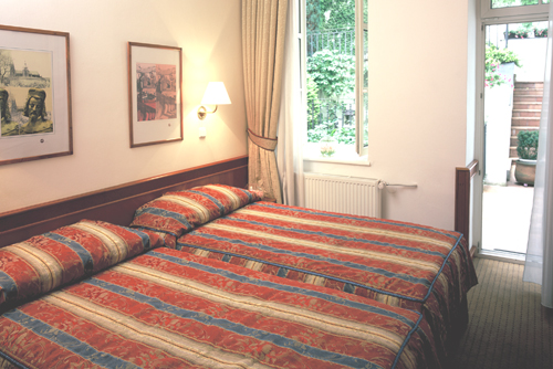 Hotel 16 8