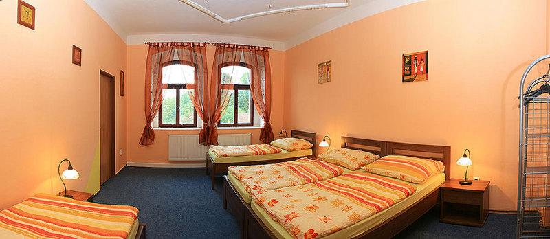 Noclena hradu Vildtejn 7