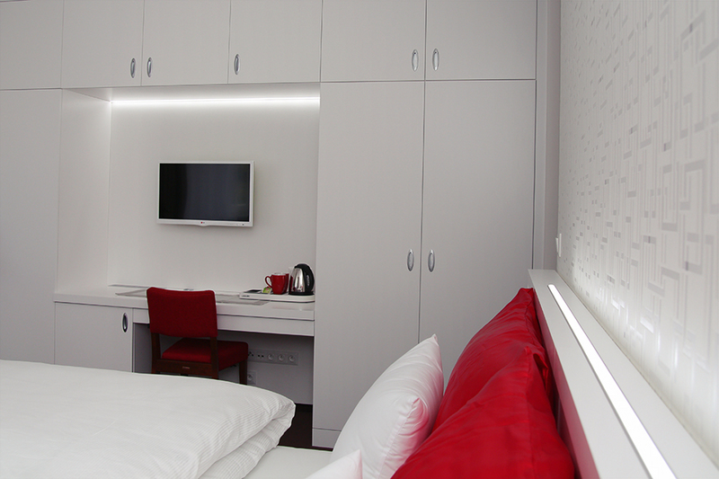 Hotel VILA VIOLA****Luhaovice 7